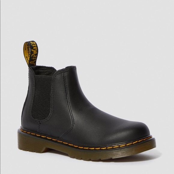 Doc Marten Chelsea boots - Picture 1 of 2